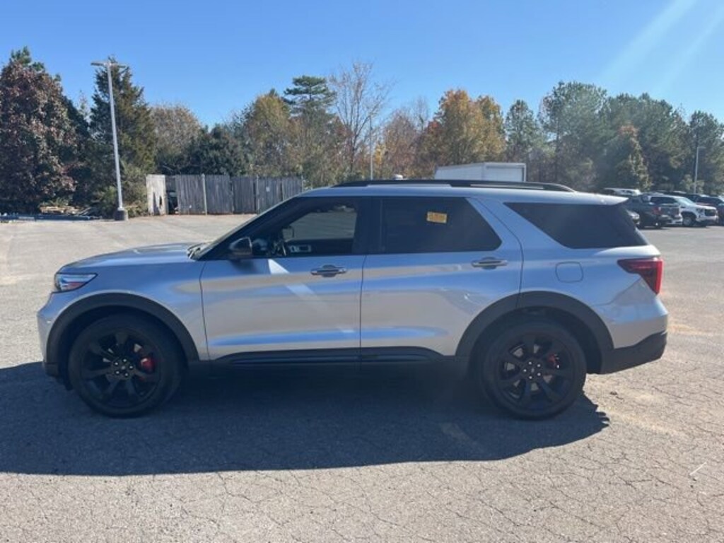 Used 2022 Ford Explorer ST SUV