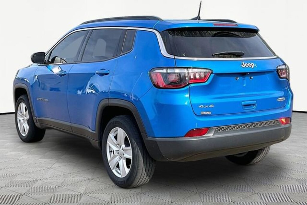 Used 2022 Jeep Compass Latitude 4x4 SUV