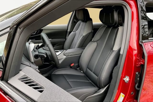 2026 Cadillac OPTIQ Sport - Photo 10