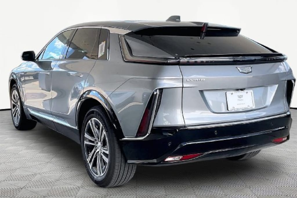 New 2027 CADILLAC LYRIQ Luxury SUV