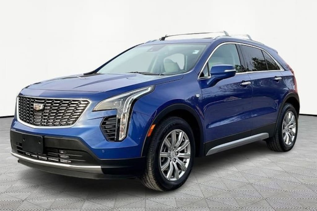 Used 2022 CADILLAC XT4 Premium Luxury SUV
