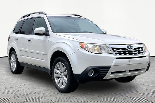 2013 Subaru Forester 2.5X Limited AT PZEV's photo