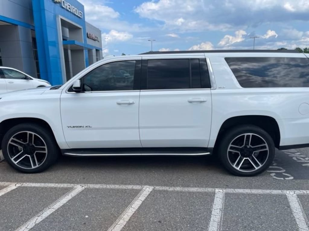 Used 2019 GMC Yukon XL SLT SUV