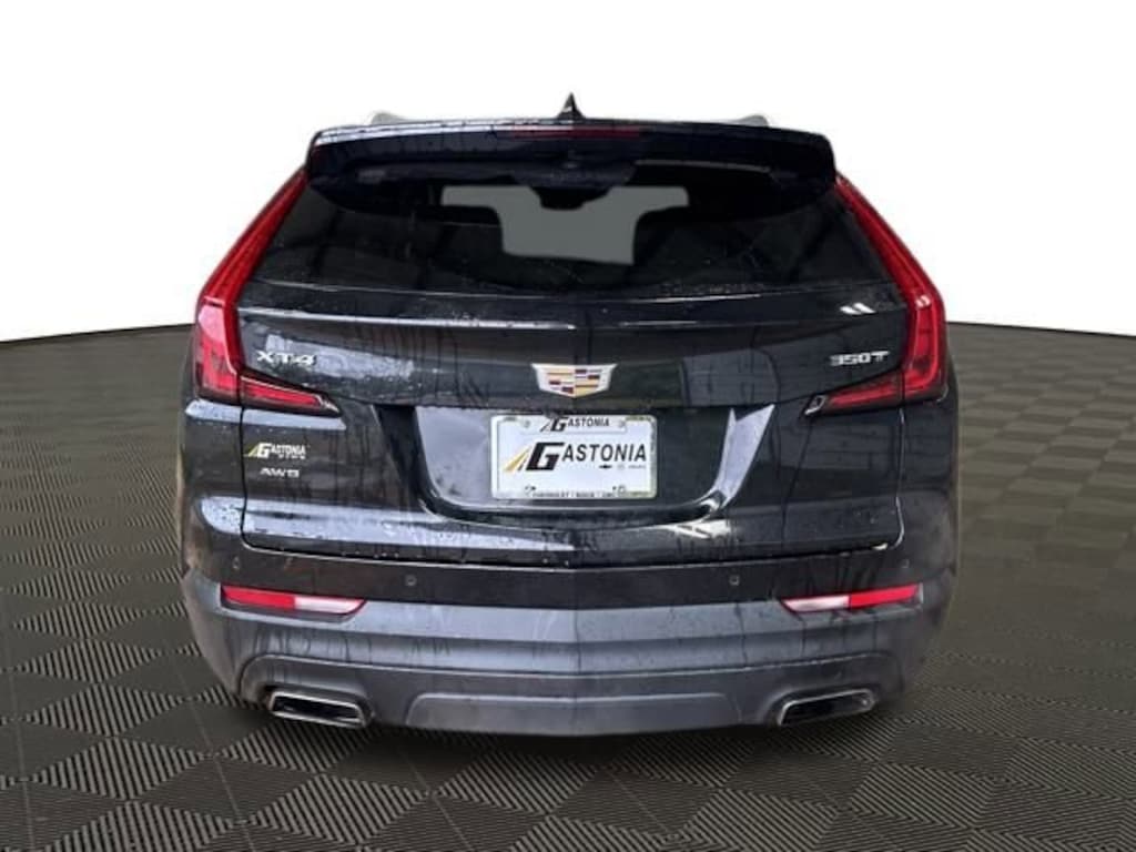 Used 2021 CADILLAC XT4 Luxury SUV