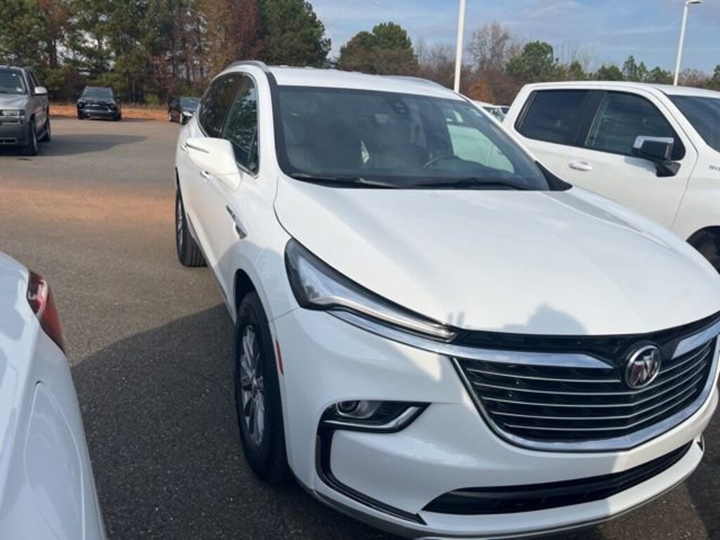 Used 2024 Buick Enclave Premium SUV
