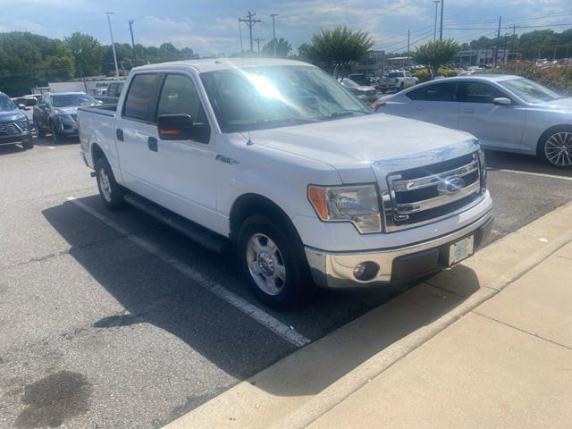 2013 Ford F-150 XL SuperCrew 145-in's photo
