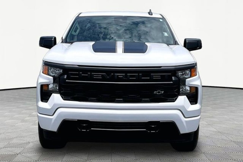 Used 2025 Chevrolet Silverado 1500 Custom Truck