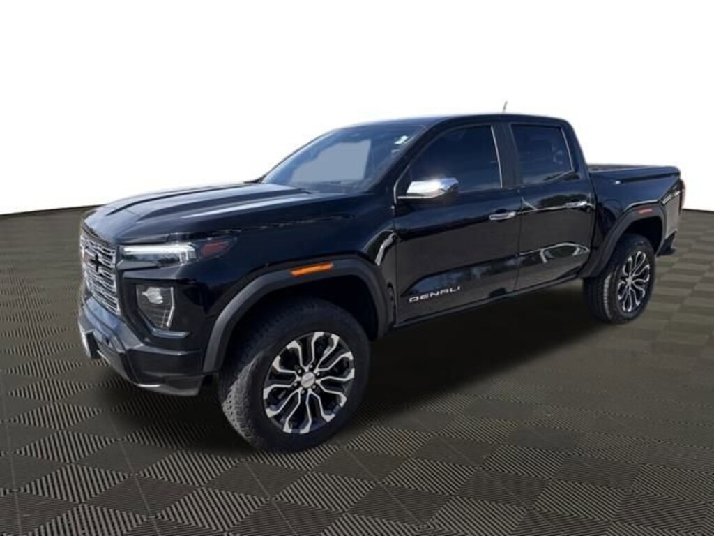 Used 2024 GMC Canyon Denali Truck