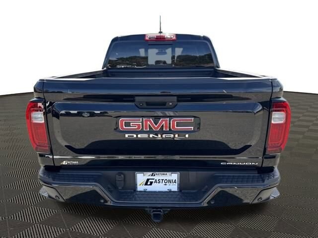 2024 Gmc Canyon Denali photo 4