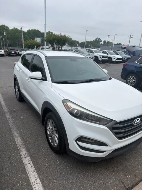 2016 Hyundai Tucson SE FWD's photo
