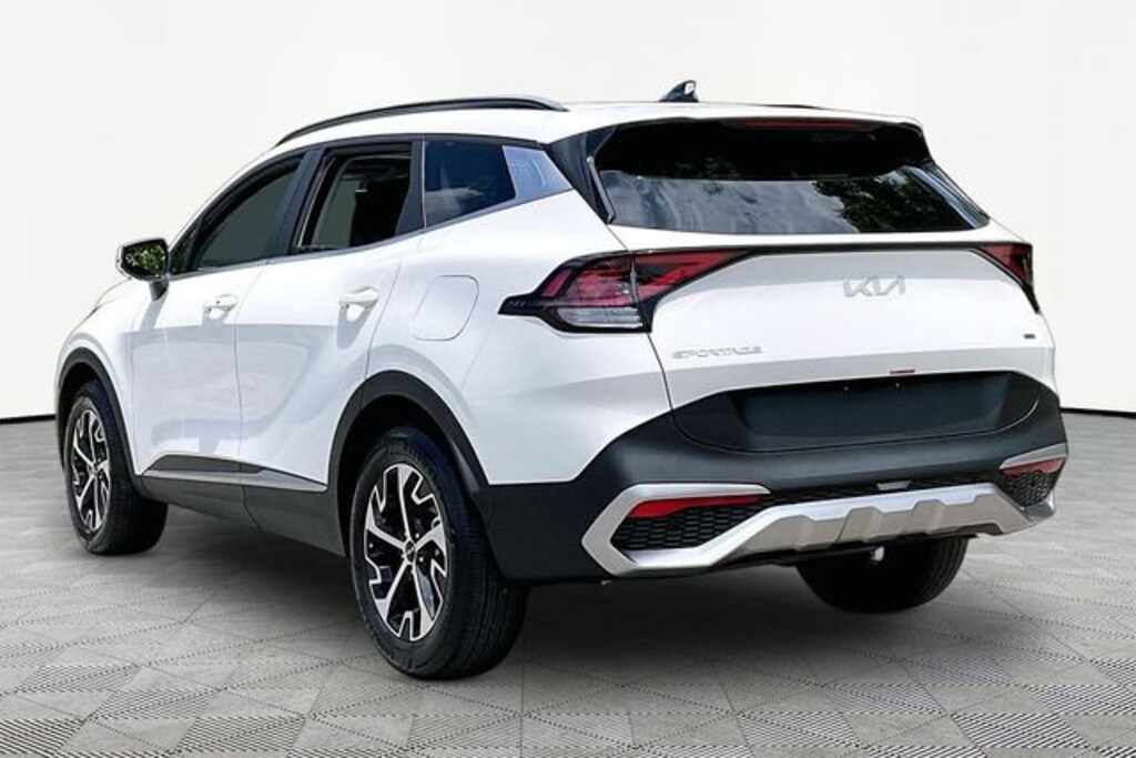 Used 2025 Kia Sportage Hybrid EX SUV