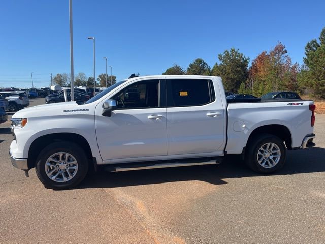 2025 Chevrolet Silverado 1500 LT photo 4