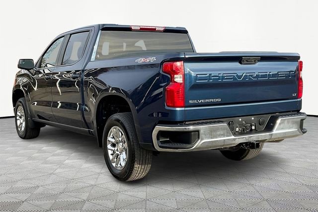 2023 Chevrolet Silverado 1500 LT photo 4