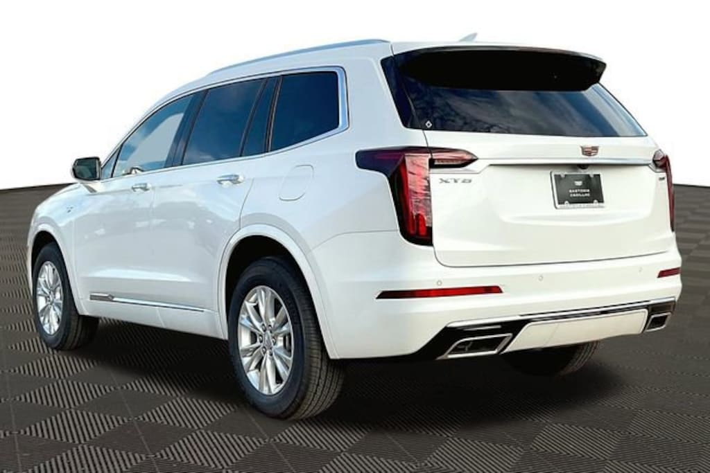 New 2025 CADILLAC XT6 Luxury SUV
