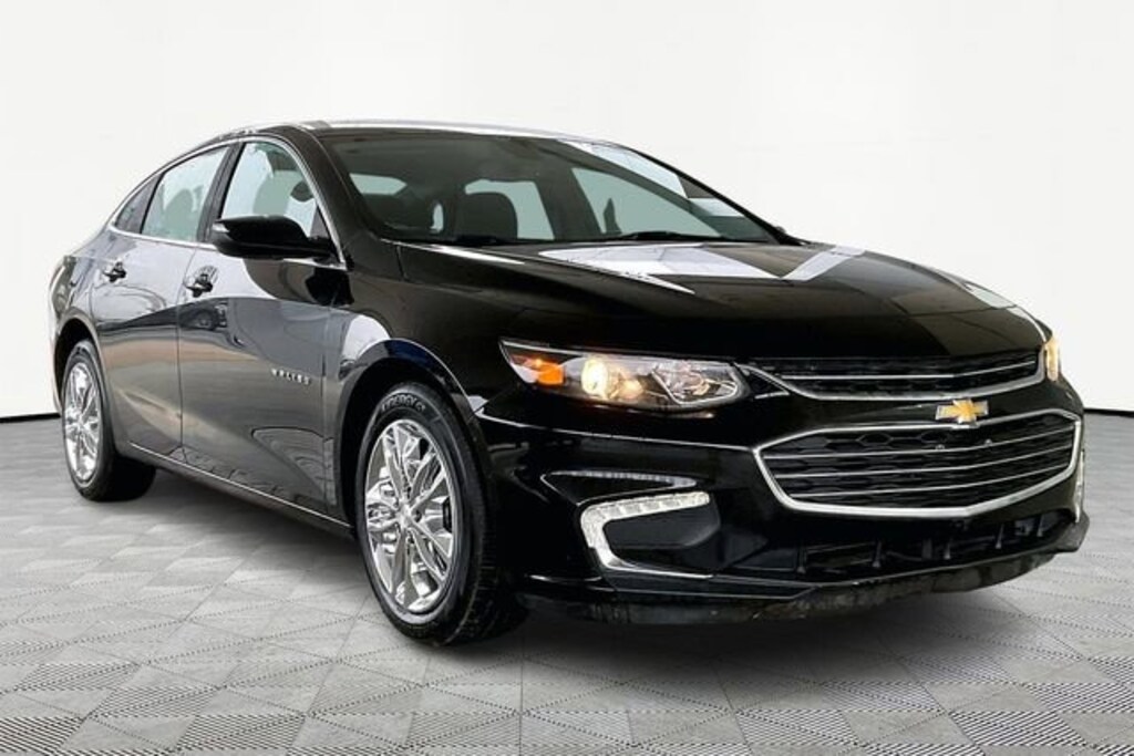 Used 2018 Chevrolet Malibu LT Car