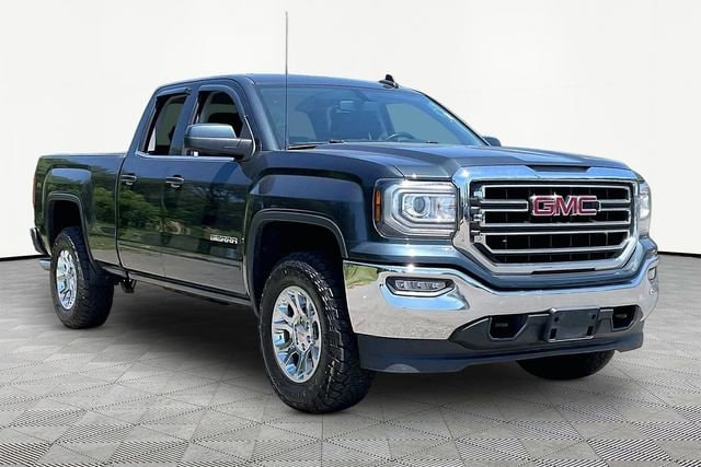 2019 GMC Sierra 4WD Double Cab Standard Box SLE's photo