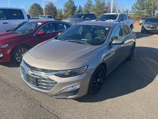 2023 Chevrolet Malibu 1LT photo 2