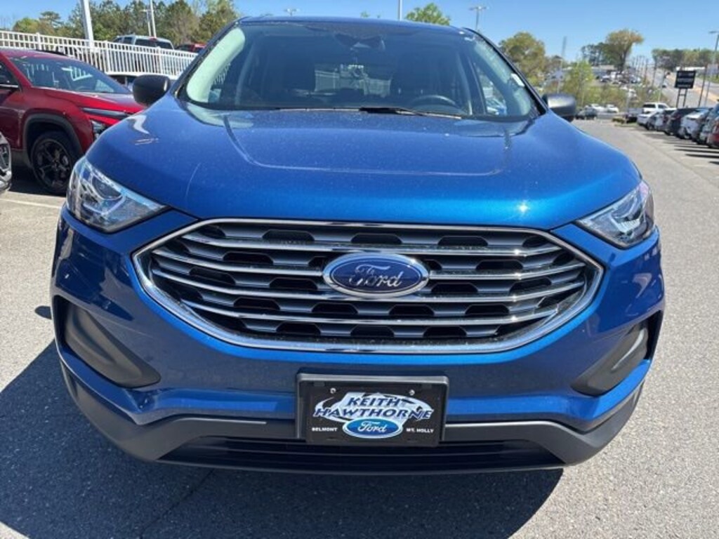 Used 2022 Ford Edge SE SUV