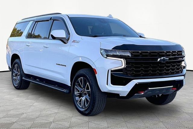 2024 Chevrolet Suburban 4WD 1500 Z71's photo