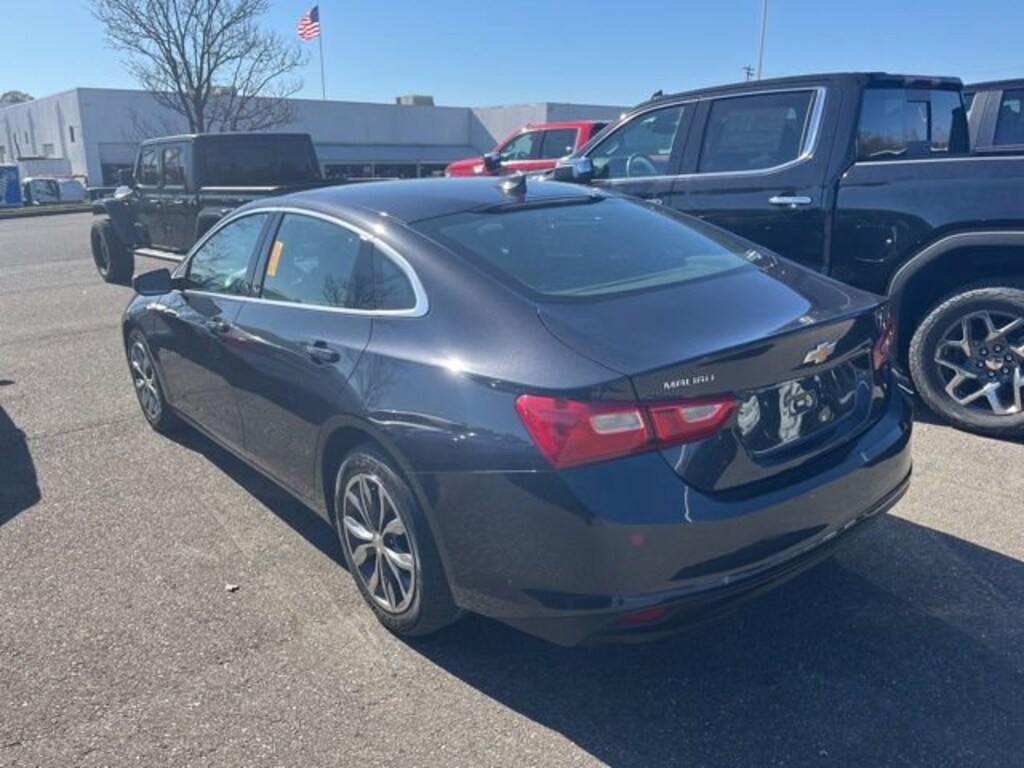 Used 2023 Chevrolet Malibu LT Car