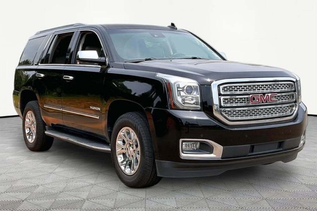 Used 2017 GMC Yukon SLT SUV
