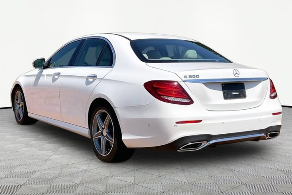 Used 2017 Mercedes-Benz E 300 E 300 Luxury Sedan