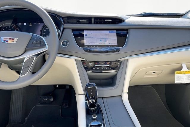 2026 Cadillac XT5 Premium Luxury - Photo 8