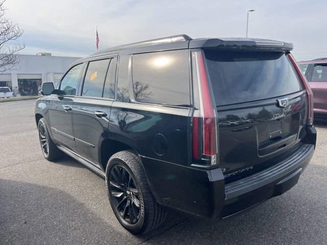 2019 Cadillac Escalade Platinum photo 4