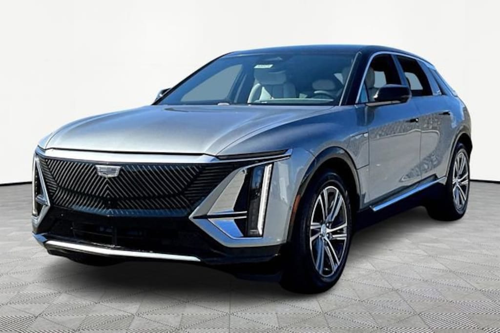 New 2025 CADILLAC LYRIQ Luxury 1 SUV