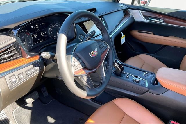 2026 Cadillac XT5 Premium Luxury - Photo 7