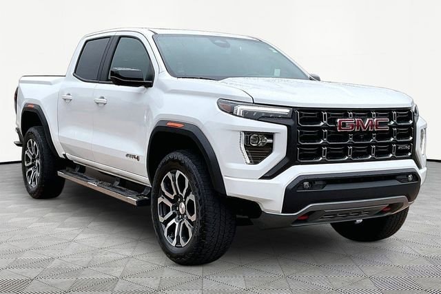 2024 GMC Canyon 4WD AT4 Crew Cab Short Box's photo