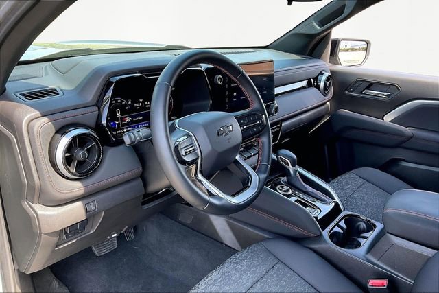 2024 Chevrolet Colorado Z71 - Photo 12