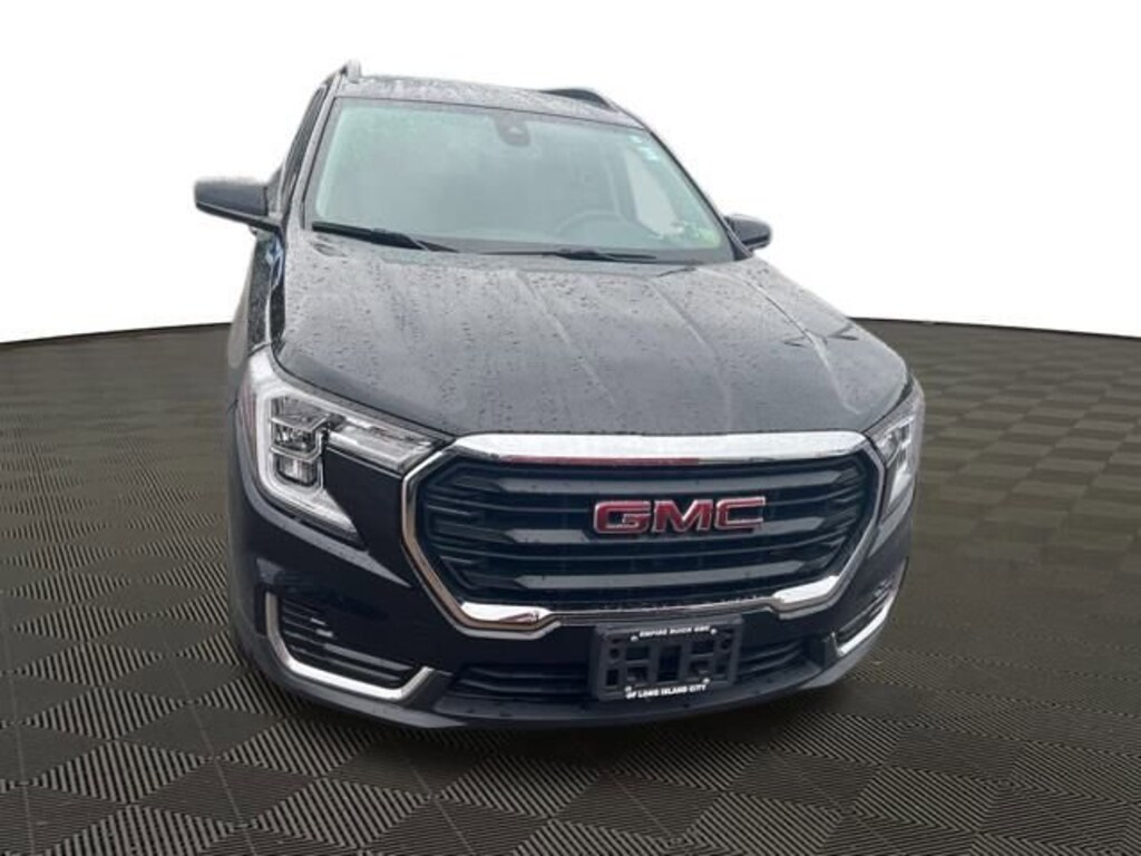 Used 2022 GMC Terrain SLE SUV