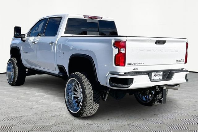 2021 Chevrolet Silverado 2500HD High Country photo 4
