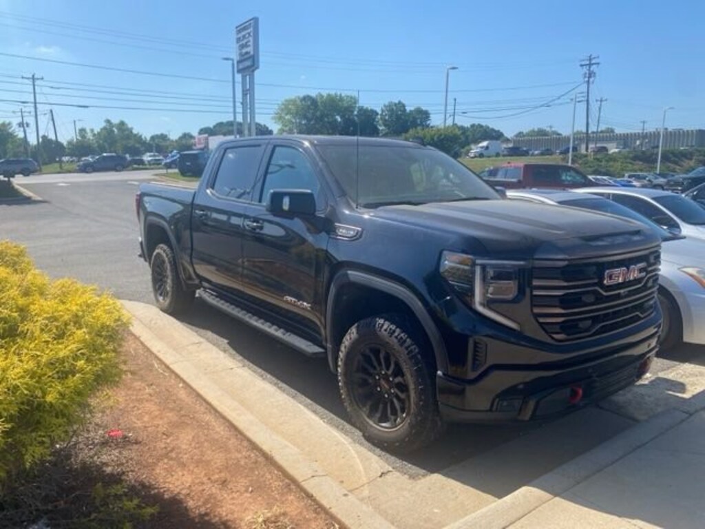Used 2022 GMC Sierra 1500 AT4X Truck