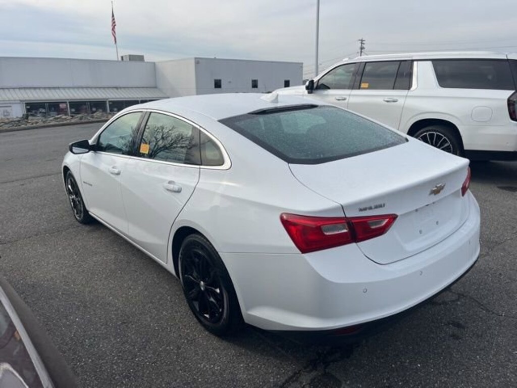 Used 2024 Chevrolet Malibu 1LT Car