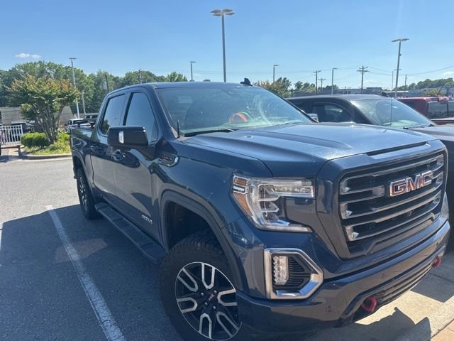 2020 GMC Sierra 4WD Crew Cab Short Box AT4's photo
