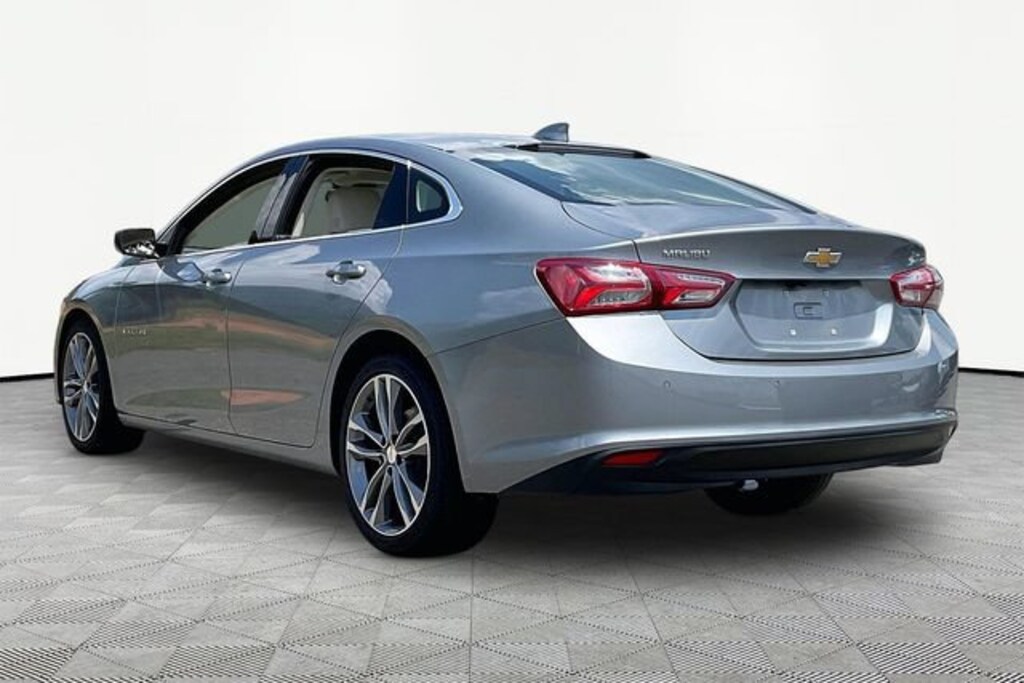 Used 2024 Chevrolet Malibu 2LT Car