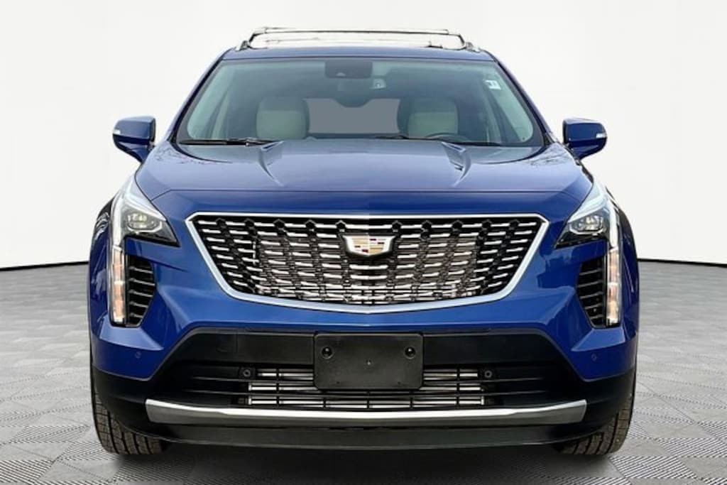 Used 2022 CADILLAC XT4 Premium Luxury SUV