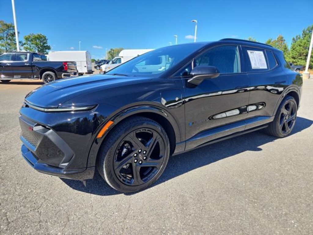 Used 2025 Chevrolet Equinox EV RS SUV