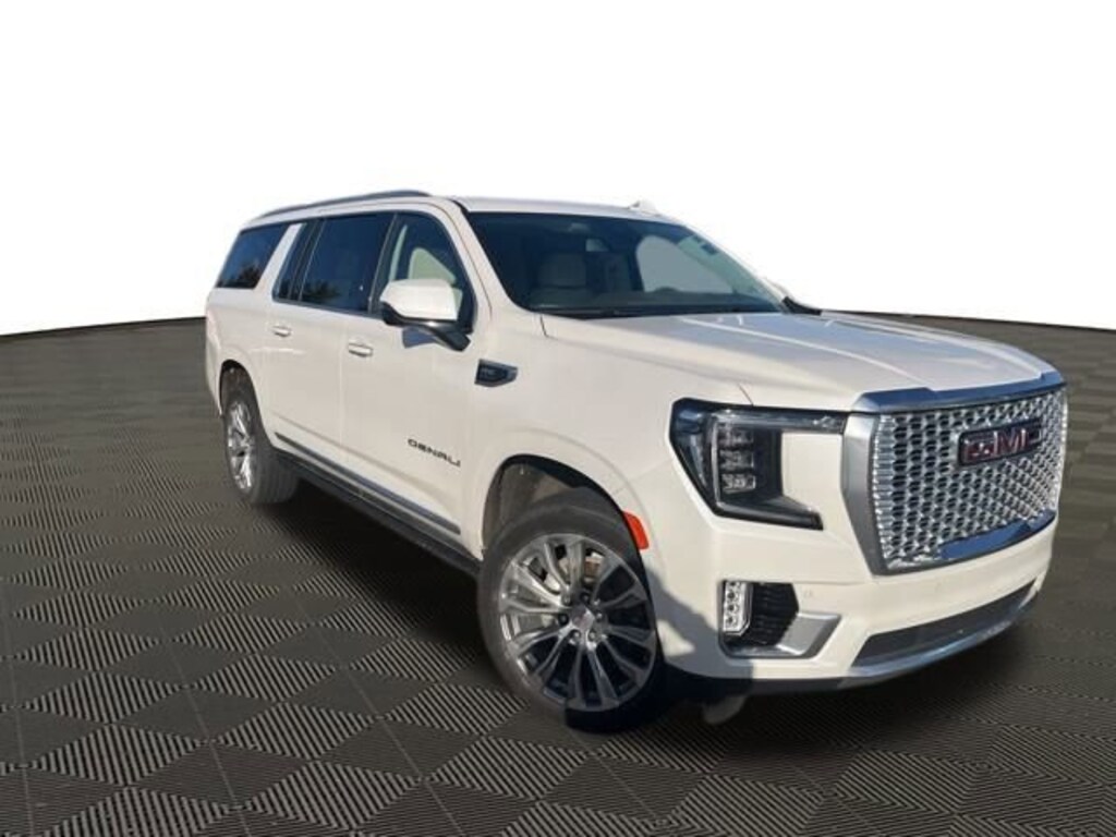 Used 2023 GMC Yukon XL Denali SUV