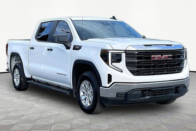 2025 GMC Sierra 4WD Crew Cab Short Box Pro's photo