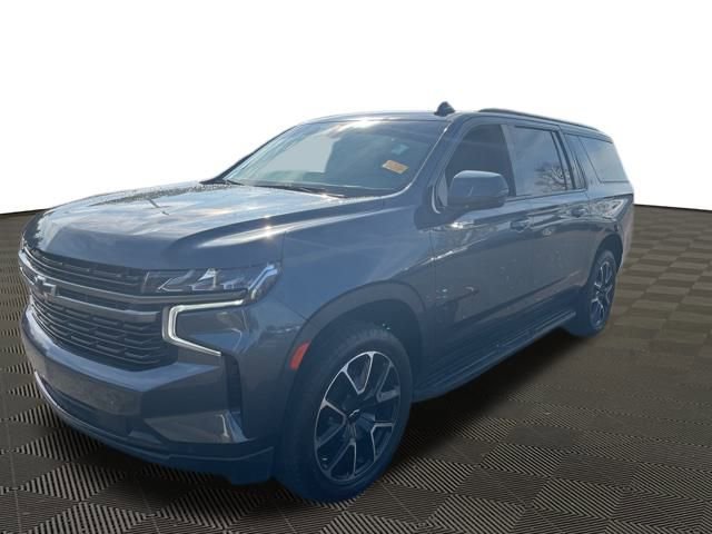 2021 Chevrolet Suburban RST photo 3