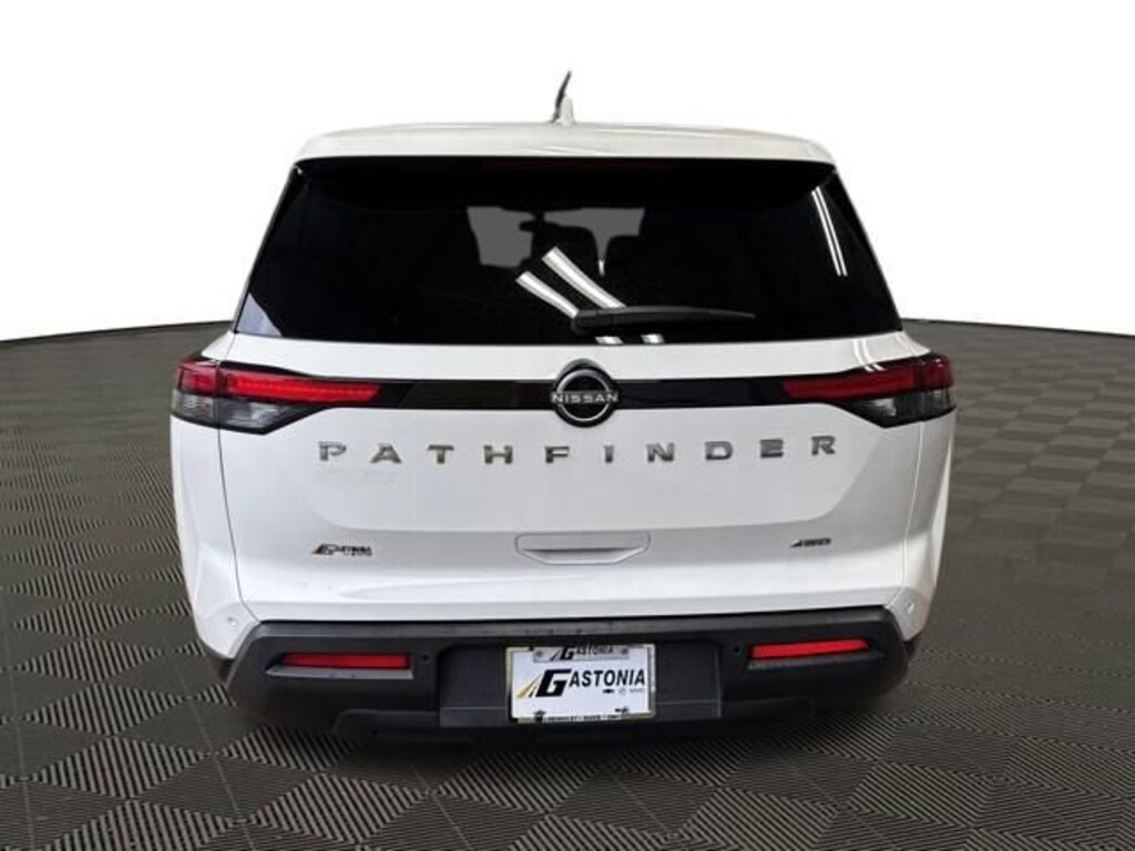 Used 2022 Nissan Pathfinder S 4WD SUV