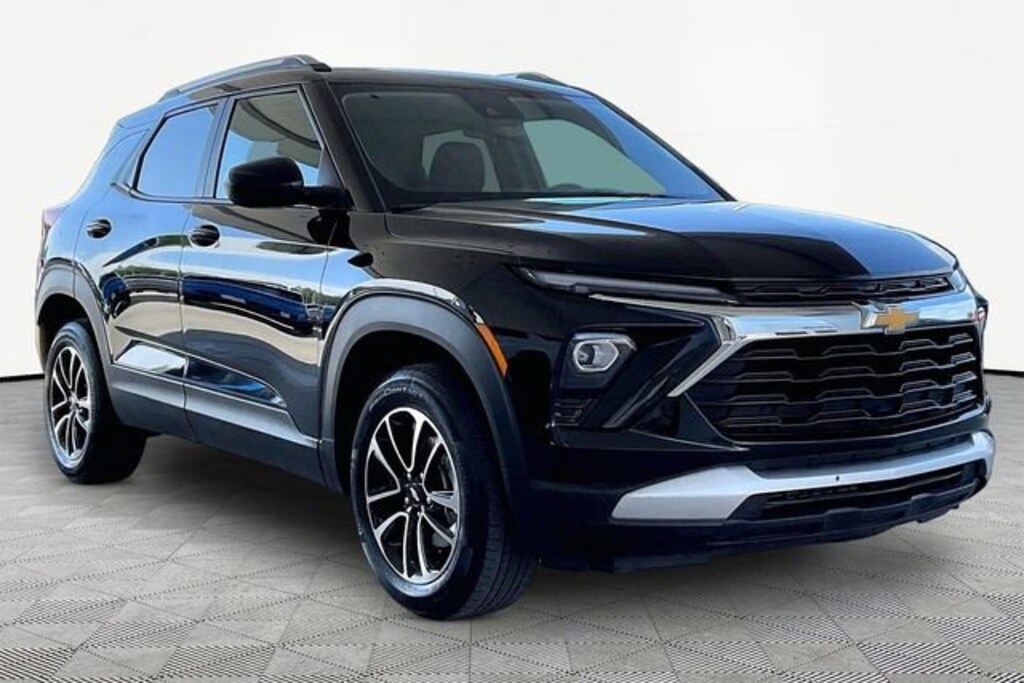 Used 2025 Chevrolet Trailblazer LT SUV