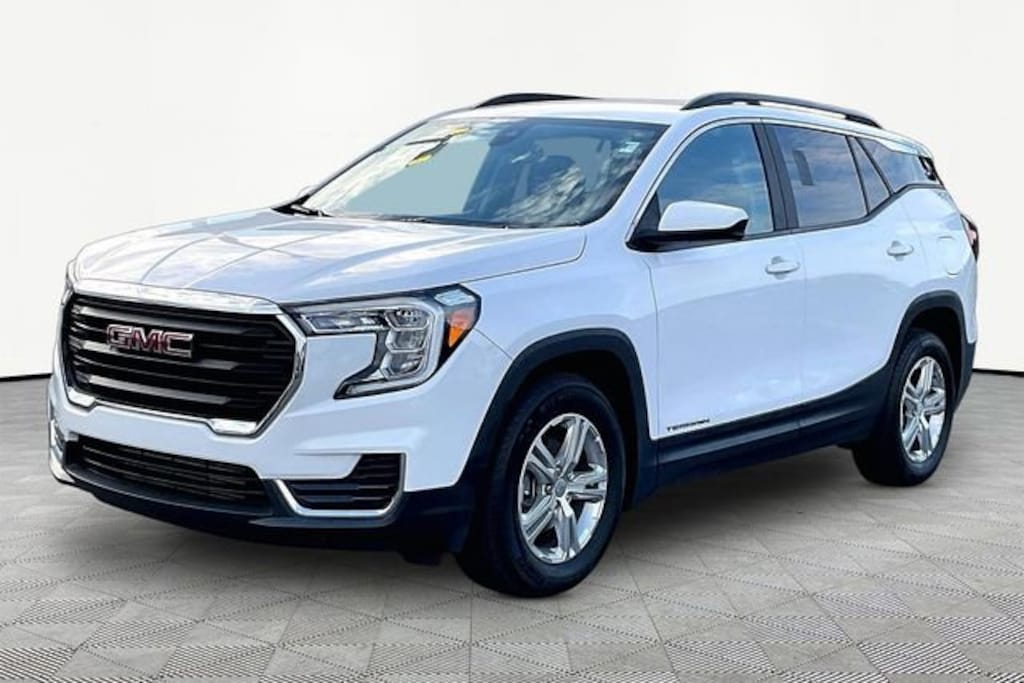 Used 2022 GMC Terrain SLE SUV