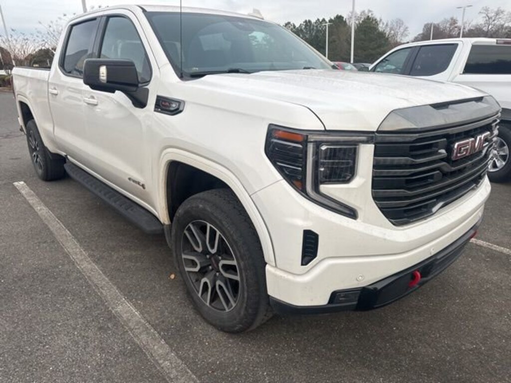 Used 2022 GMC Sierra 1500 AT4 Truck