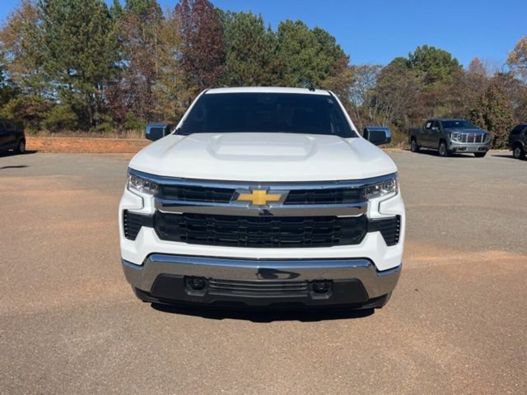 Used 2025 Chevrolet Silverado 1500 LT Truck