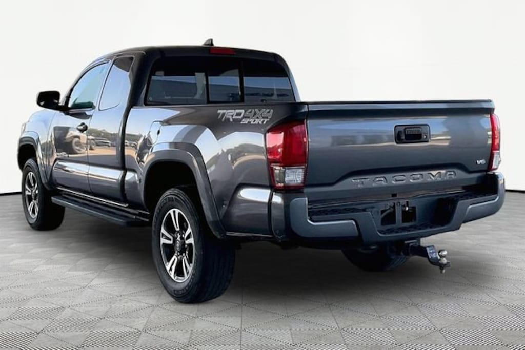 Used 2016 Toyota Tacoma TRD Sport Truck