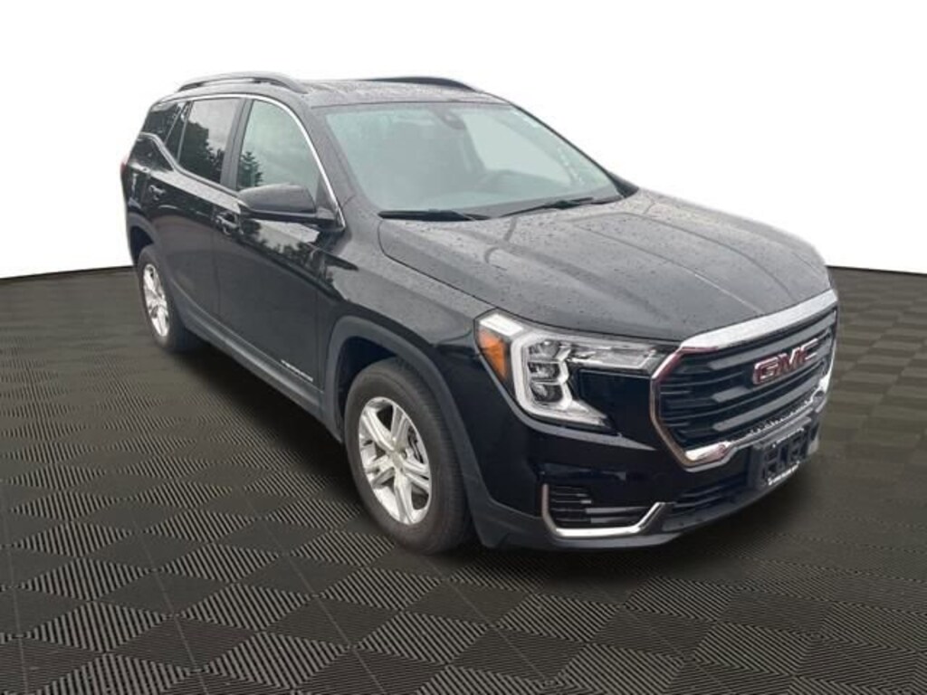Used 2022 GMC Terrain SLE SUV